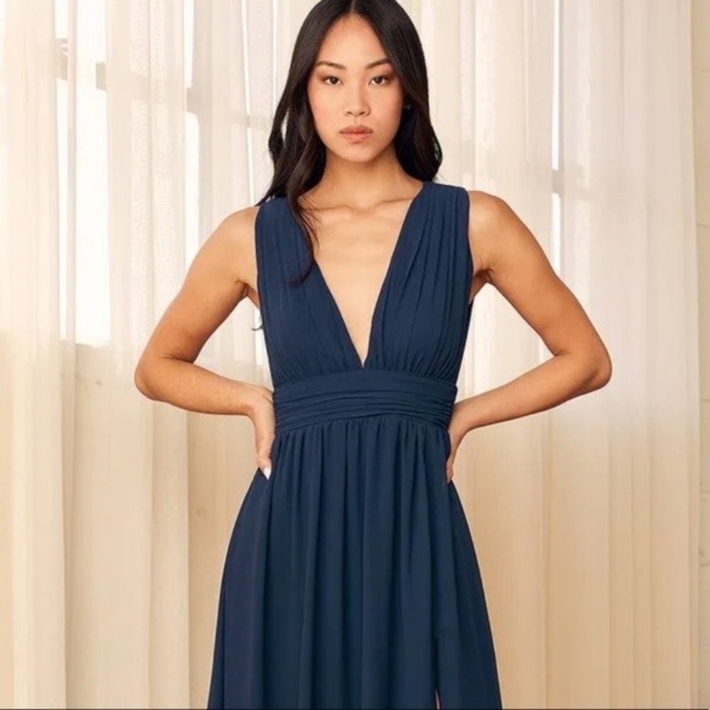 Lulu's Heavenly Hues Maxi Dress, Deep V, Navy, size Large